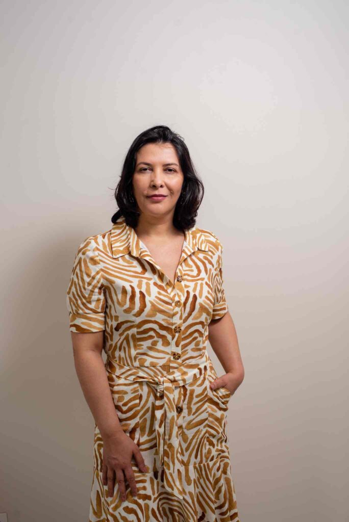 Dra. Sirenice é Dermatologista Especialista em Acne