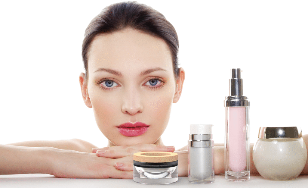 Tratamentos tópicos associados a protetor solar são a base do tratamento.