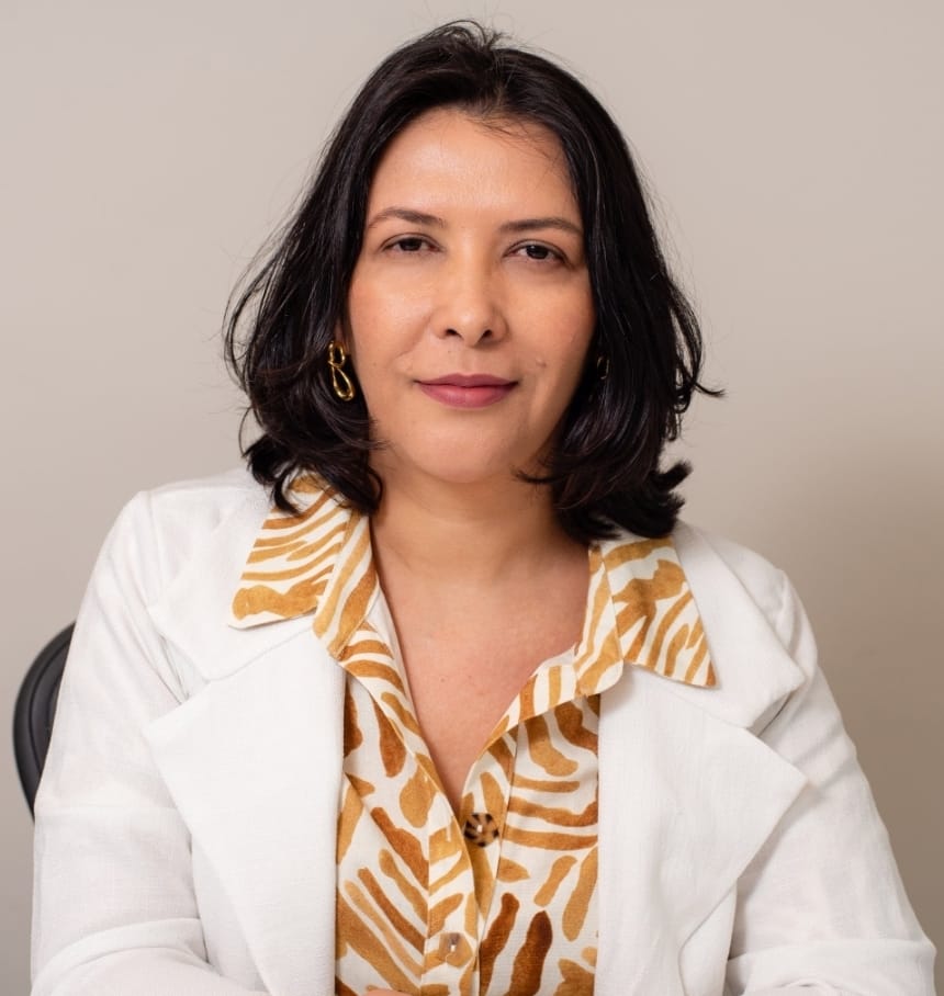 Dra. Sirenice trata muitas condições dermatológicas com eletroporação com bons resultados.