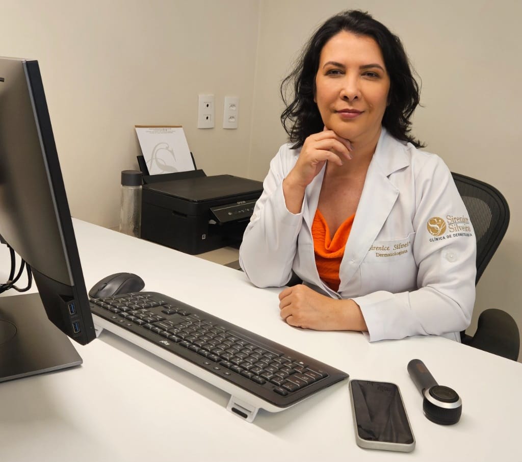 Sou Dra. Sirenice Silveira, dermatologista em Juiz de Fora e especialista no tratamento da acne.